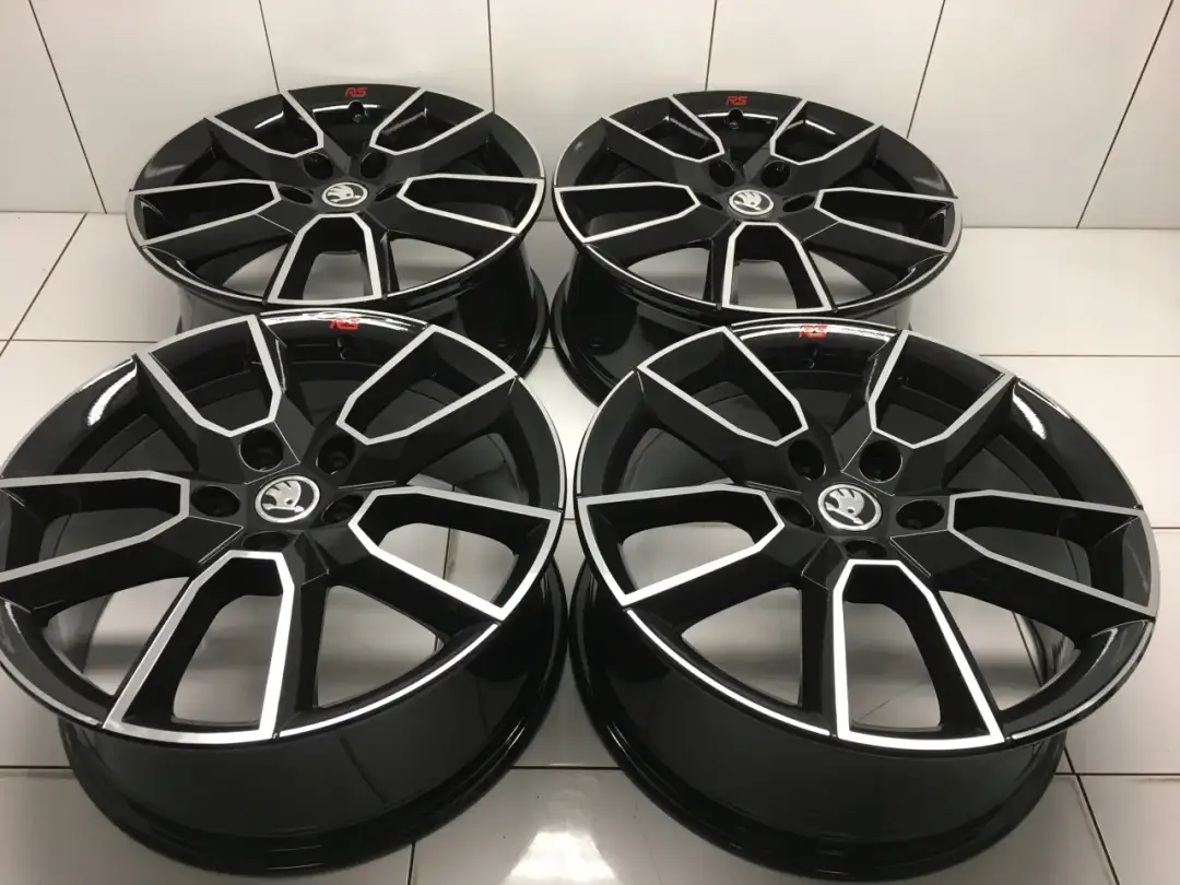 Jakie felgi do Skody Superb 2? Uniknij błędów i dopasuj idealne rozmiary!