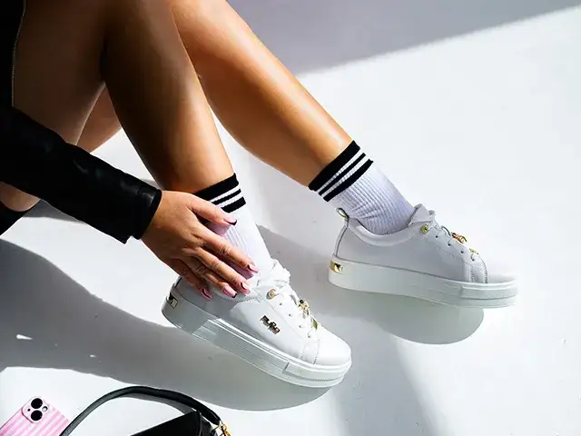 Półbuty damskie sznurowane – klasyka i komfort w jednym