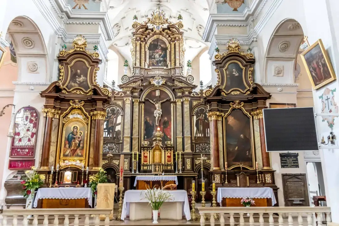 Sanktuarium Mirowskie: Historia, cuda i znaczenie dla pielgrzymów