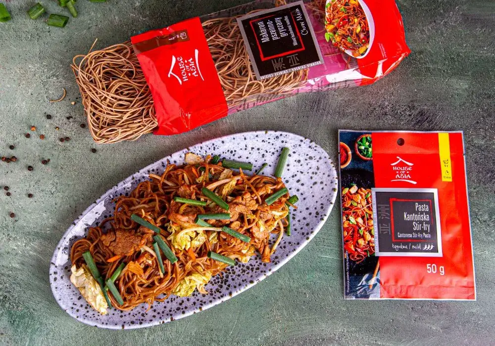 Pyszny makaron z wieprzowiną: 5 prostych przepisów, które zaskoczą