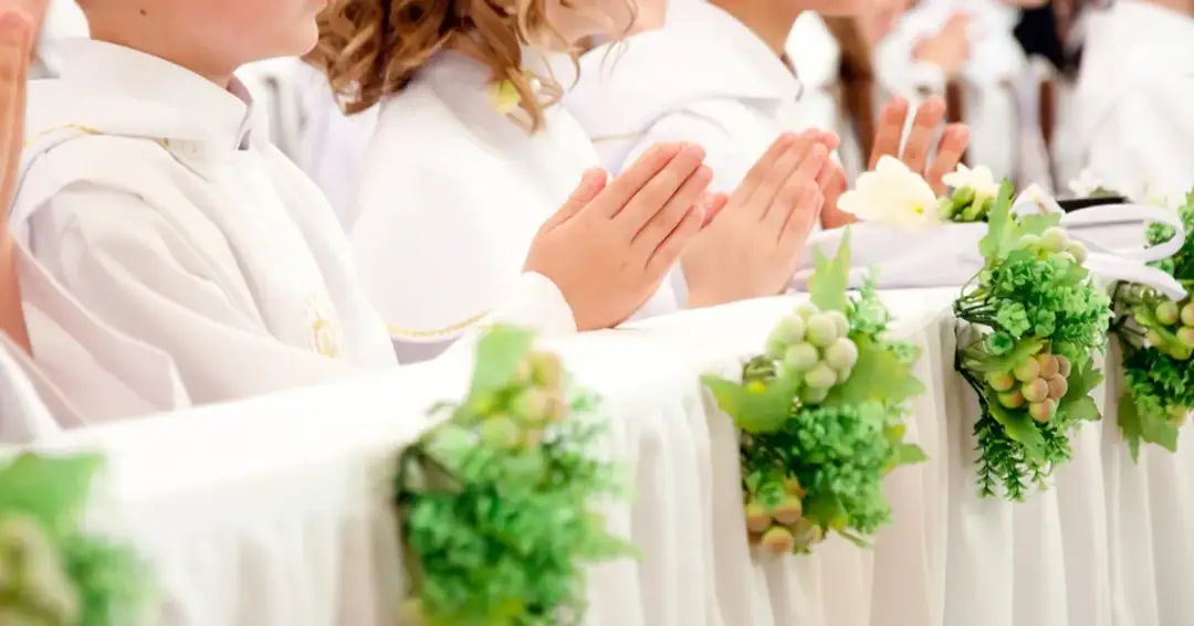 Co można kupić dziewczynce na komunię? 10 wyjątkowych pomysłów