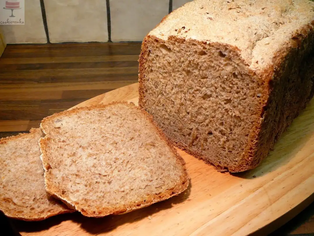 Prosty sposób na chleb razowy z automatu