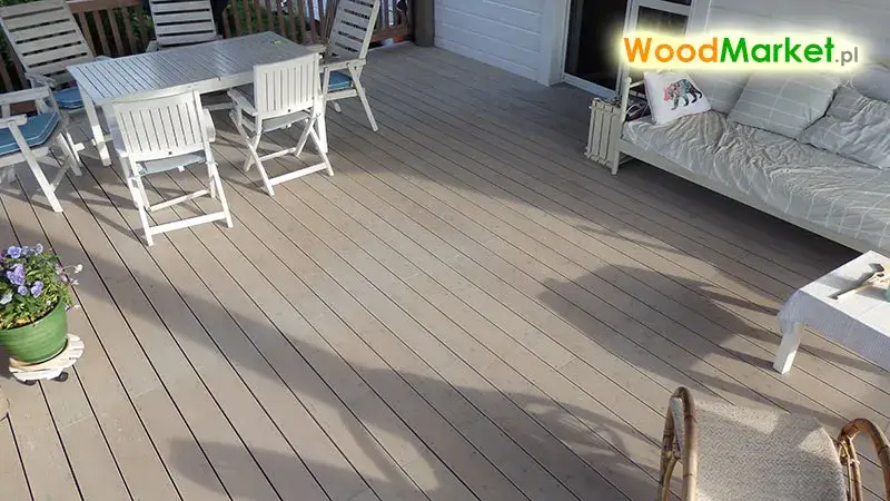 Czym malować taras modrzewiowy, aby zachować jego trwałość i piękno?