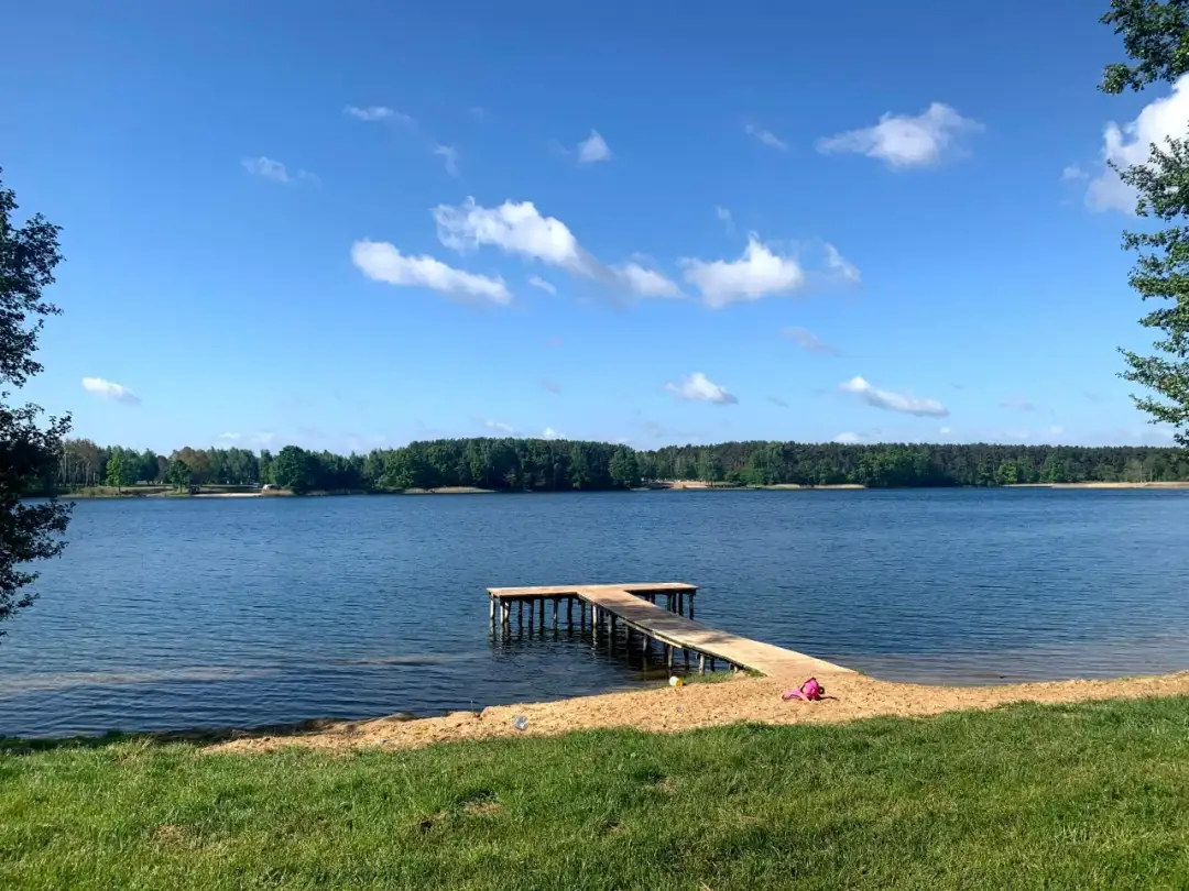 Jezioro Białe Mazowieckie – Odkryj ukryte skarby i atrakcje