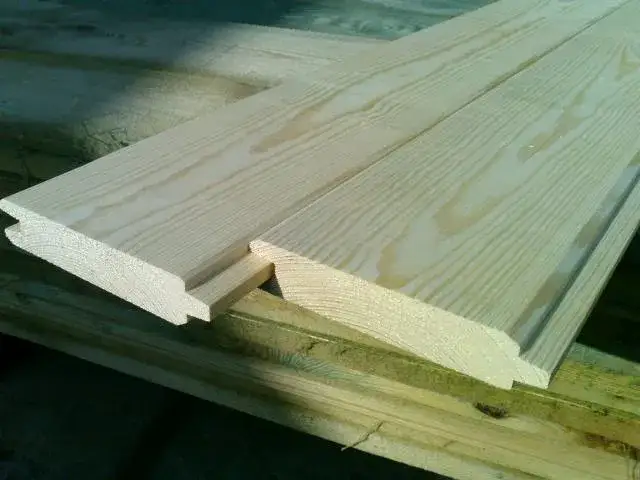 Jaka deska na domek ogrodowy? Kluczowe informacje o wyborze materiałów