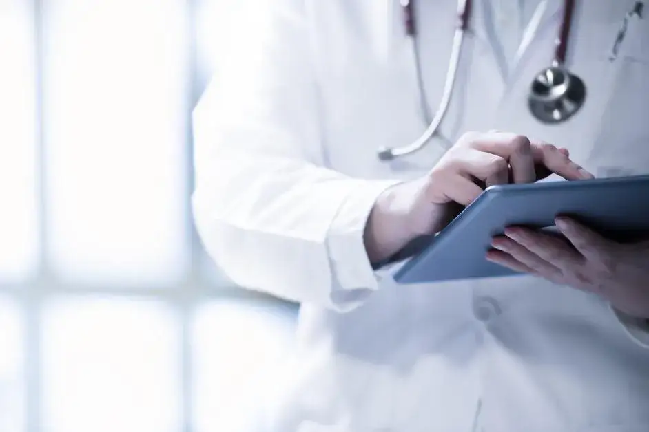 Gdzie zrobić badania do pracy? Znajdź najbliższe miejsca i oferty