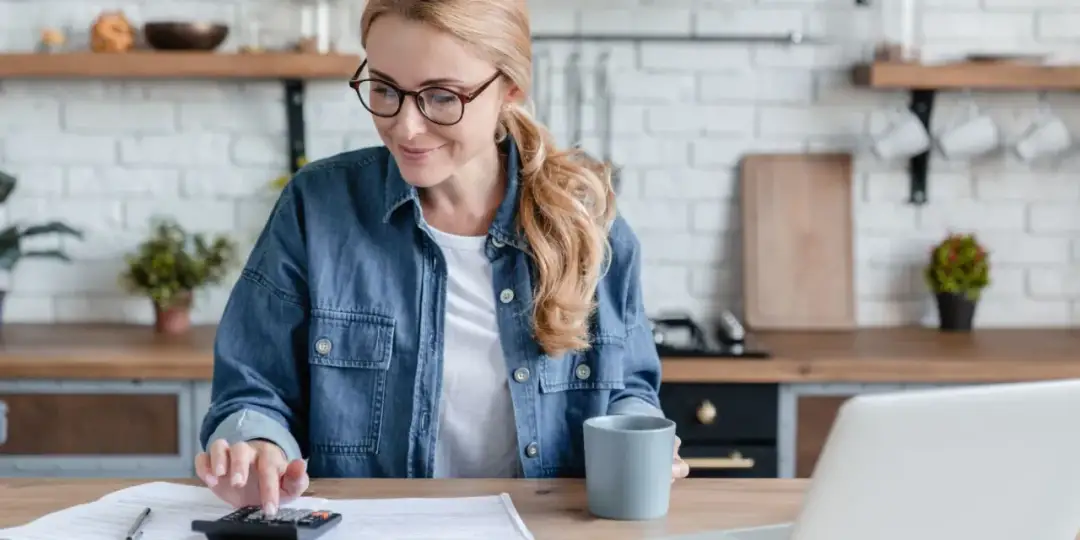 Czy warto nadpłacać kredyt hipoteczny we frankach? Sprawdź, co zyskasz!