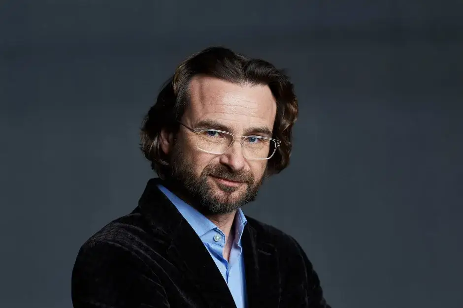 Michał Sadowski: Innowator stojący za sukcesem Brand24