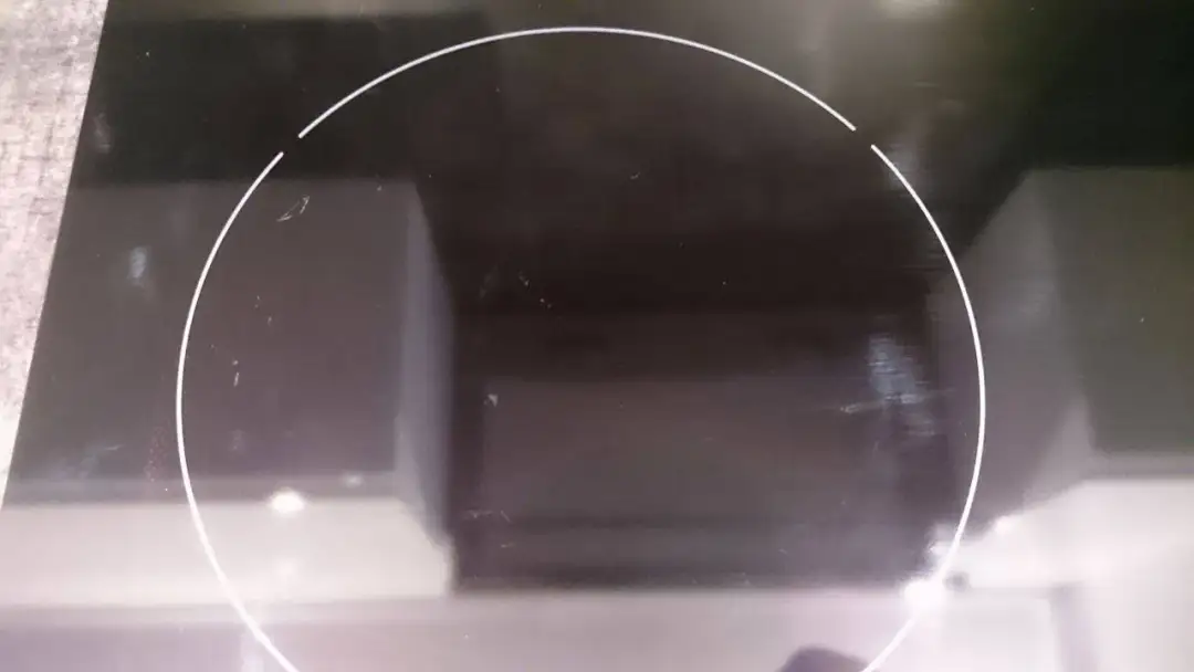 Jak zgłosić przypadkowe uszkodzenie płyty indukcyjnej: procedura krok po kroku