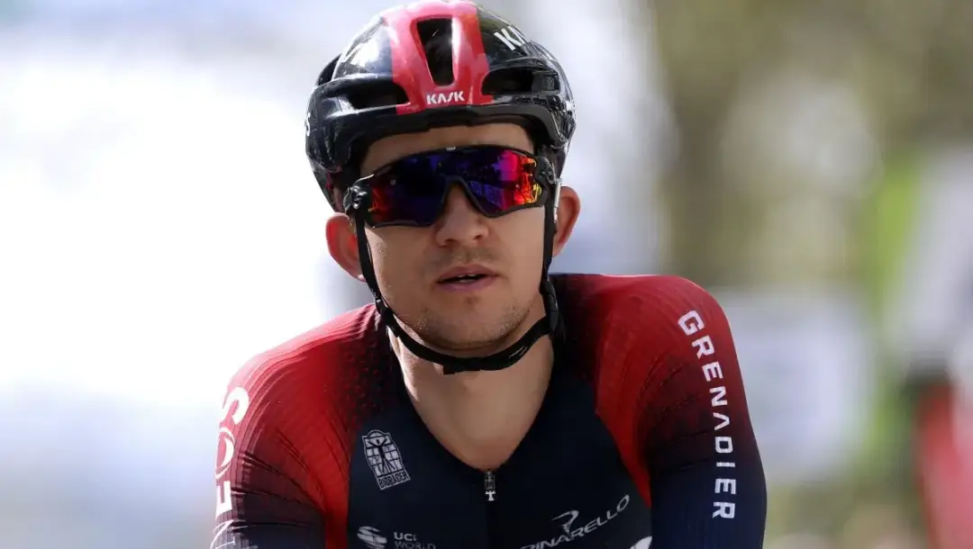 Zarobki kolarza zawodowego: poznaj szokujące kwoty w światowym peletonie