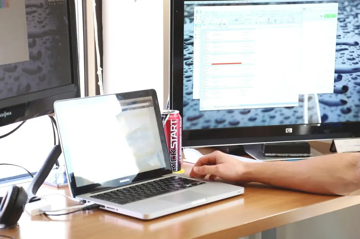 Jaka matryca do laptopa? Wybierz najlepszą opcję dla siebie