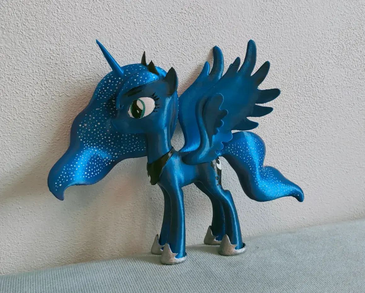 Zabawki księżniczki Luny My Little Pony – poznaj najlepsze modele
