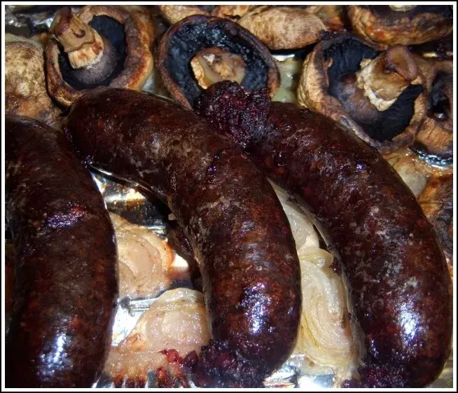 Ile kcal ma kaszanka z grilla? Zaskakujące fakty o kaloriach!