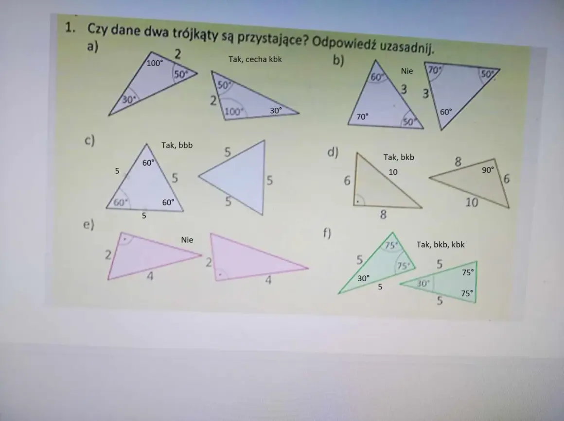 Różne pary trójkątów z podanymi bokami i kątami. Niektóre pary to **trójkąty przystające**, inne nie.