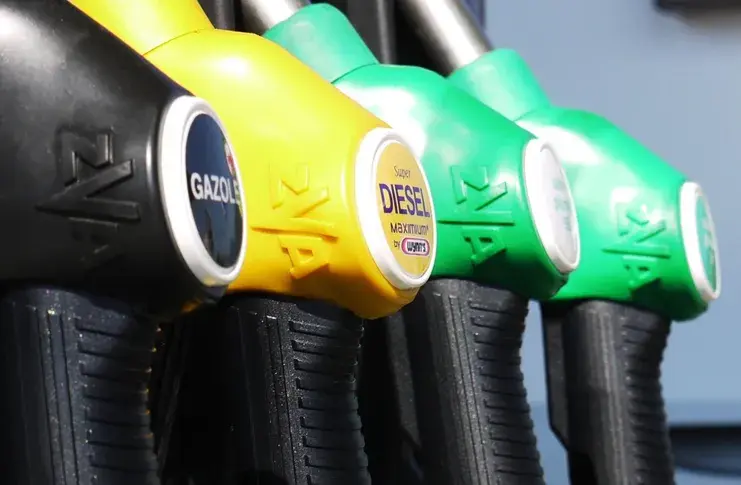 Objawy uszkodzonego czujnika ciśnienia paliwa diesel, które mogą zrujnować twój silnik