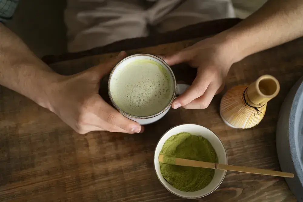 Ile kosztuje matcha? Poznaj ceny i tajniki zakupu najlepszej herbaty