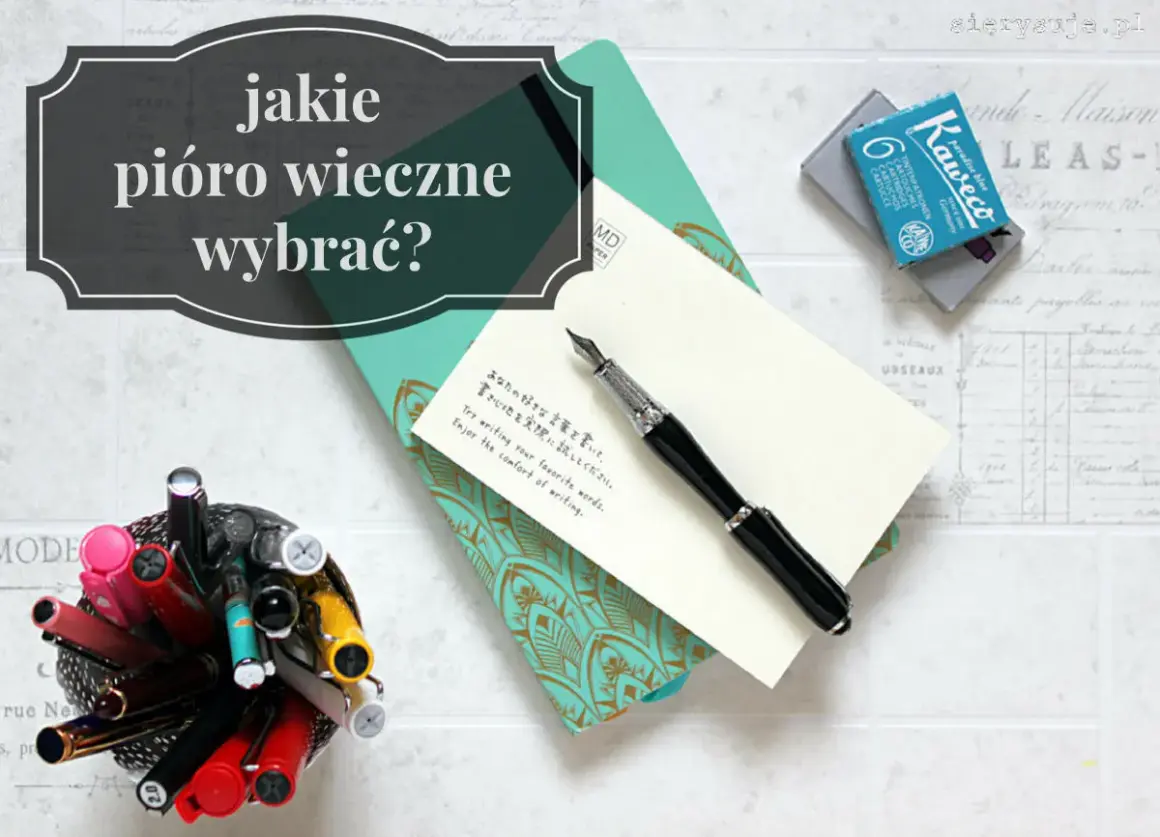Eleganckie pióro wieczne na tle notatnika i kartki z napisem "Try writing your favorite words".