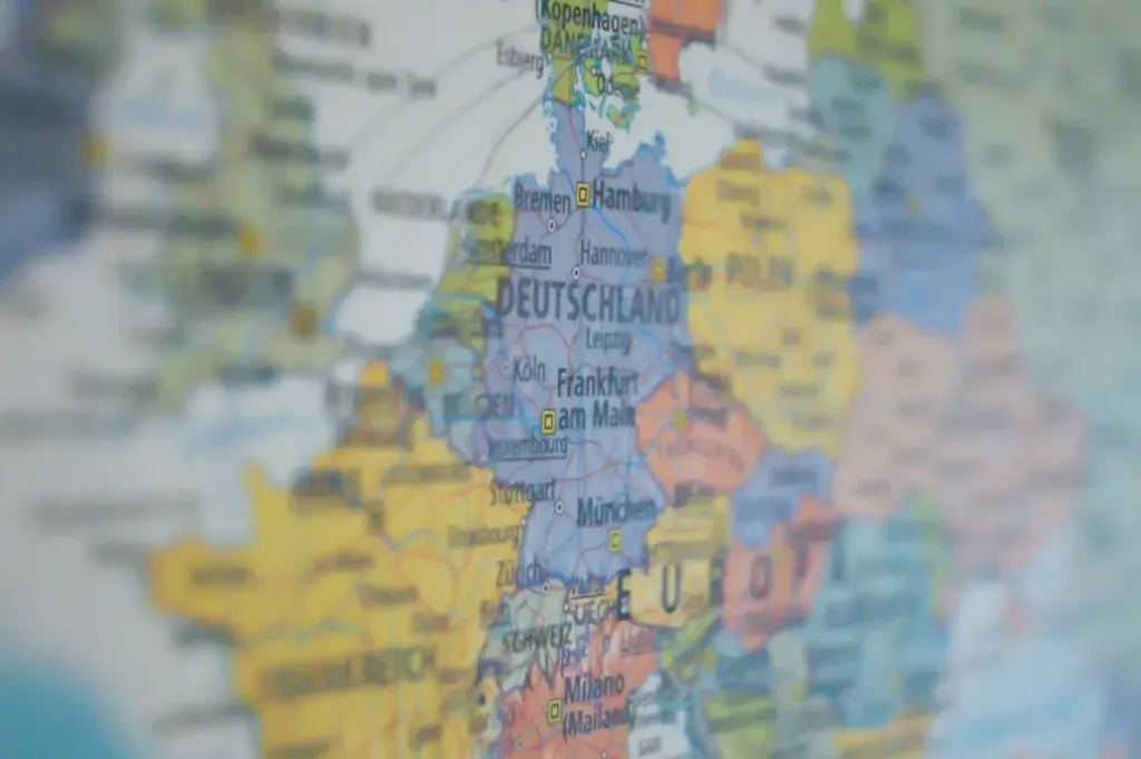 Wyspy Kanaryjskie: Europa! Dowód, Euro, Roaming i Cło co musisz wiedzieć?