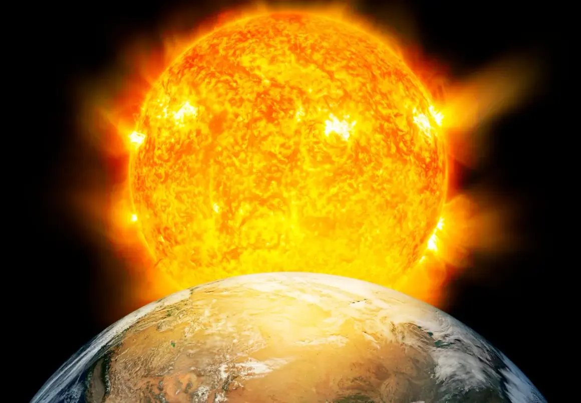Jorden närmar sig solen, en påminnelse om solens livslängd och dess enorma kraft.