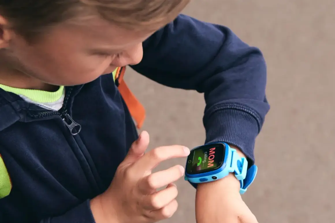 Smartwatch dla dziecka z dzwonieniem: Jak wybrać i zadbać o bezpieczeństwo?