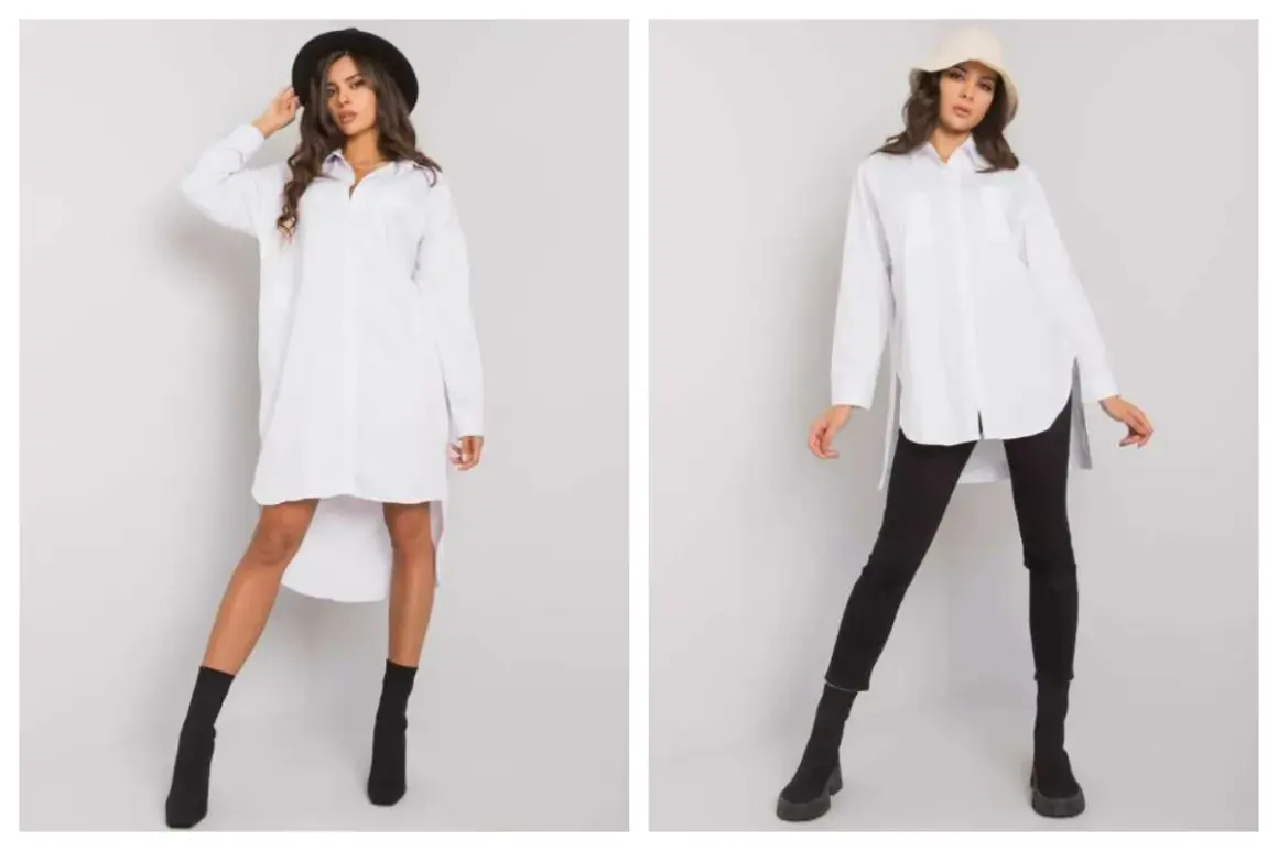 Dwie kobiety prezentują białą koszulę plus size. Jedna w czarnym kapeluszu i botkach, druga w beżowym kapeluszu i czarnych legginsach.