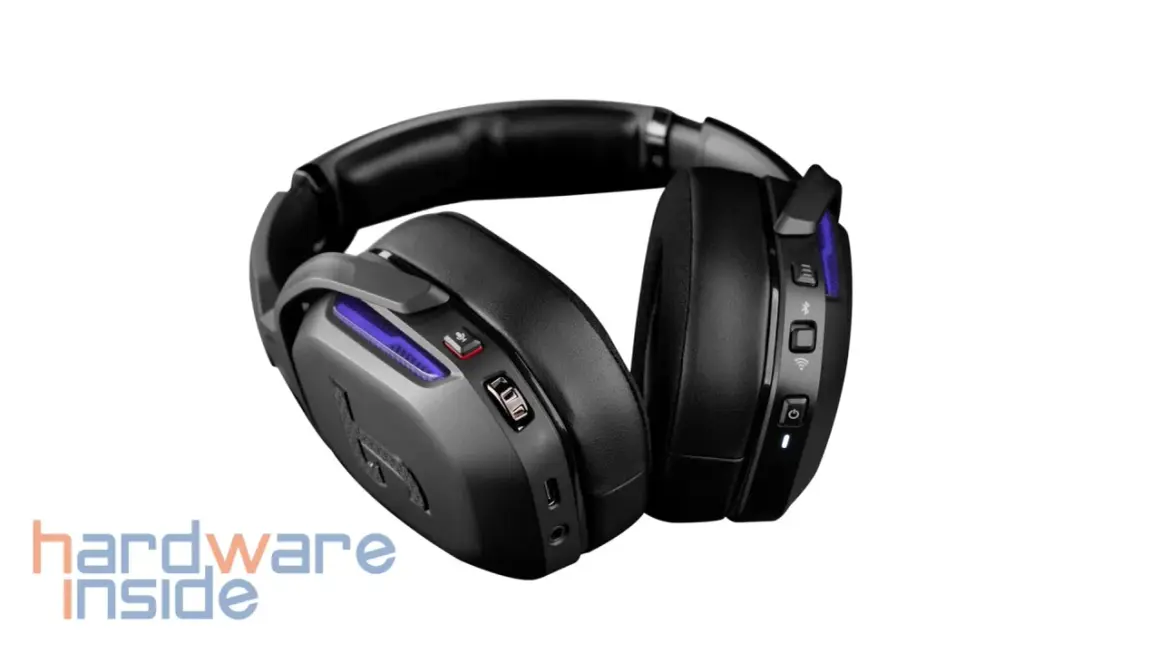 Schwarzes Teufel Gaming Headset mit blauer Beleuchtung. Ein Muss für jeden Gaming-Fan, der einen Teufel Gaming Headset Test sucht.