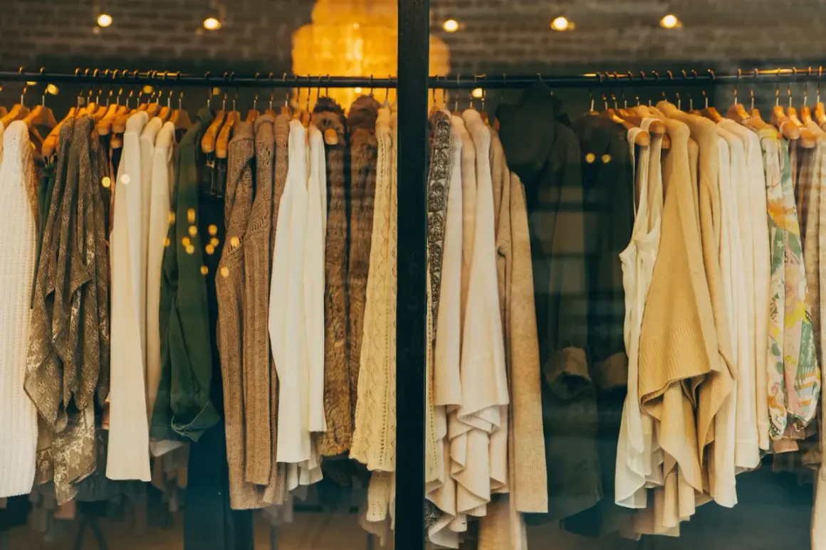Mediolan: Gdzie leży? Moda, sztuka i praktyczny przewodnik po Włoszech