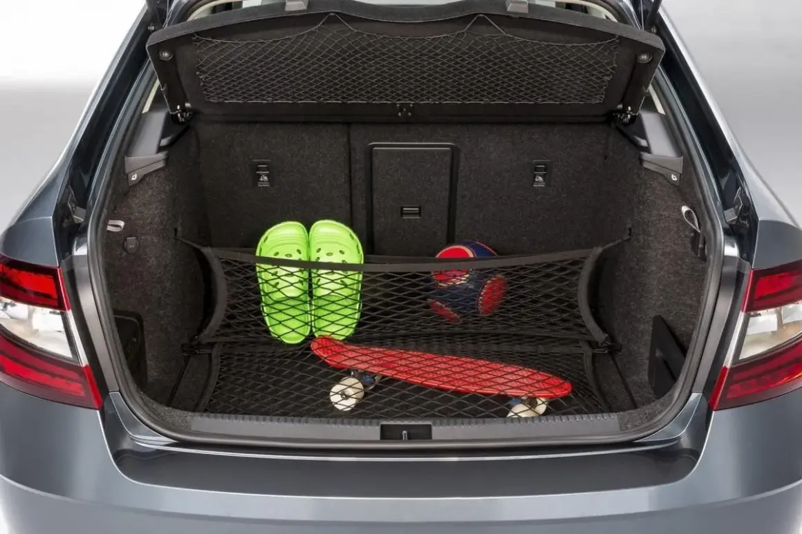 Wyposażenie Skoda Octavia 3: Style, Ambition i dodatkowe opcje