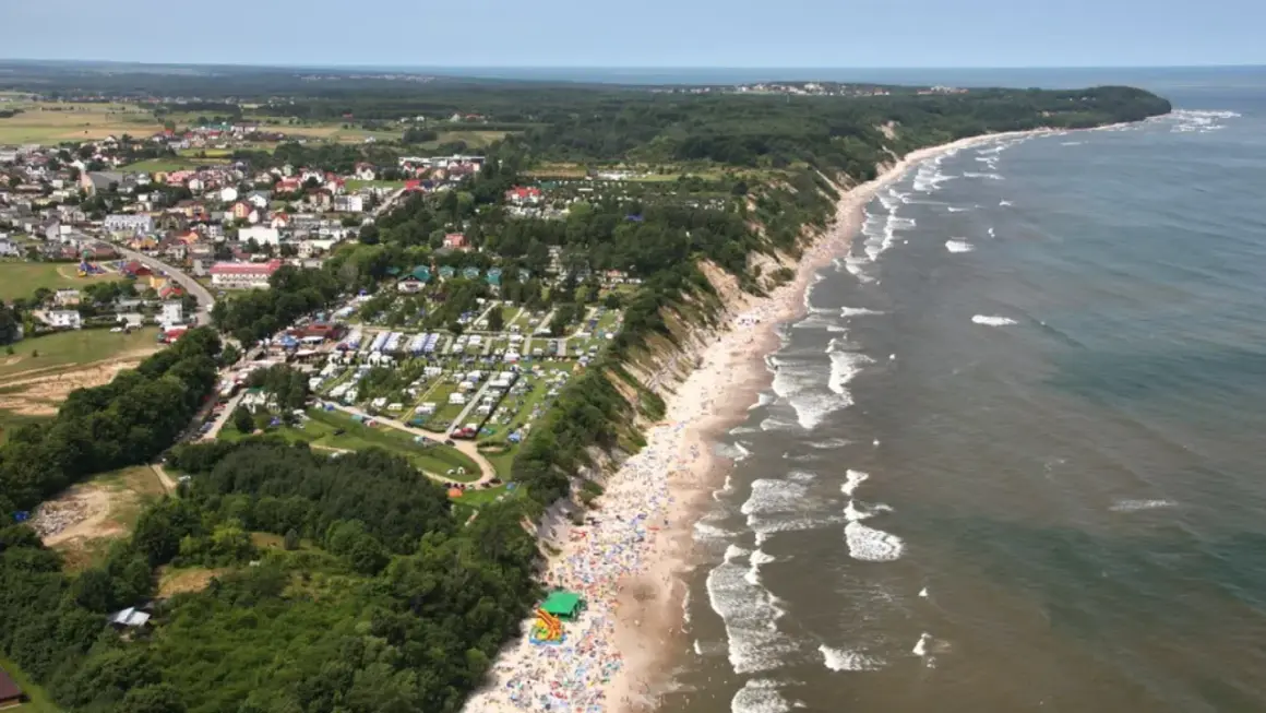 Chłapowo atrakcje - odkryj najciekawsze miejsca i przeżyj przygodę