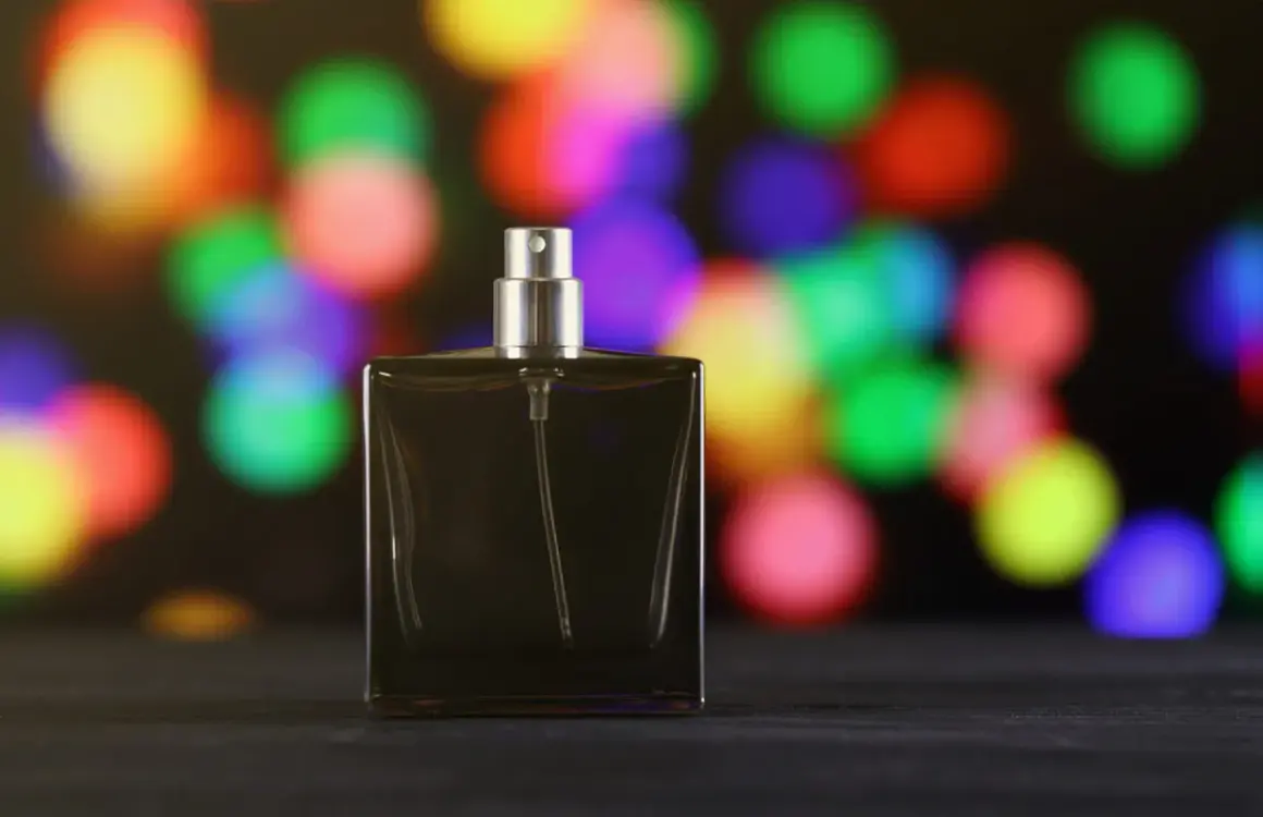 Czym różni się woda perfumowana od toaletowej? Wybierz mądrze!