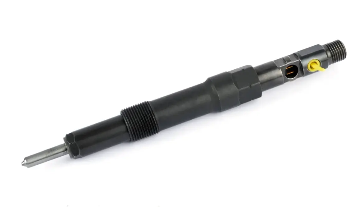 Injecteur diesel noir, pièce mécanique essentielle. Apprenez comment nettoyer injecteur diesel pour optimiser les performances.
