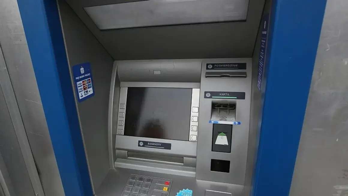 Jakie bankomaty są w Mosinie? Lokalizacja bankomatów w Mosinie