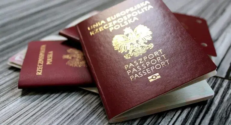 Paszport do Francji? Dowód wystarczy! Kompletny poradnik