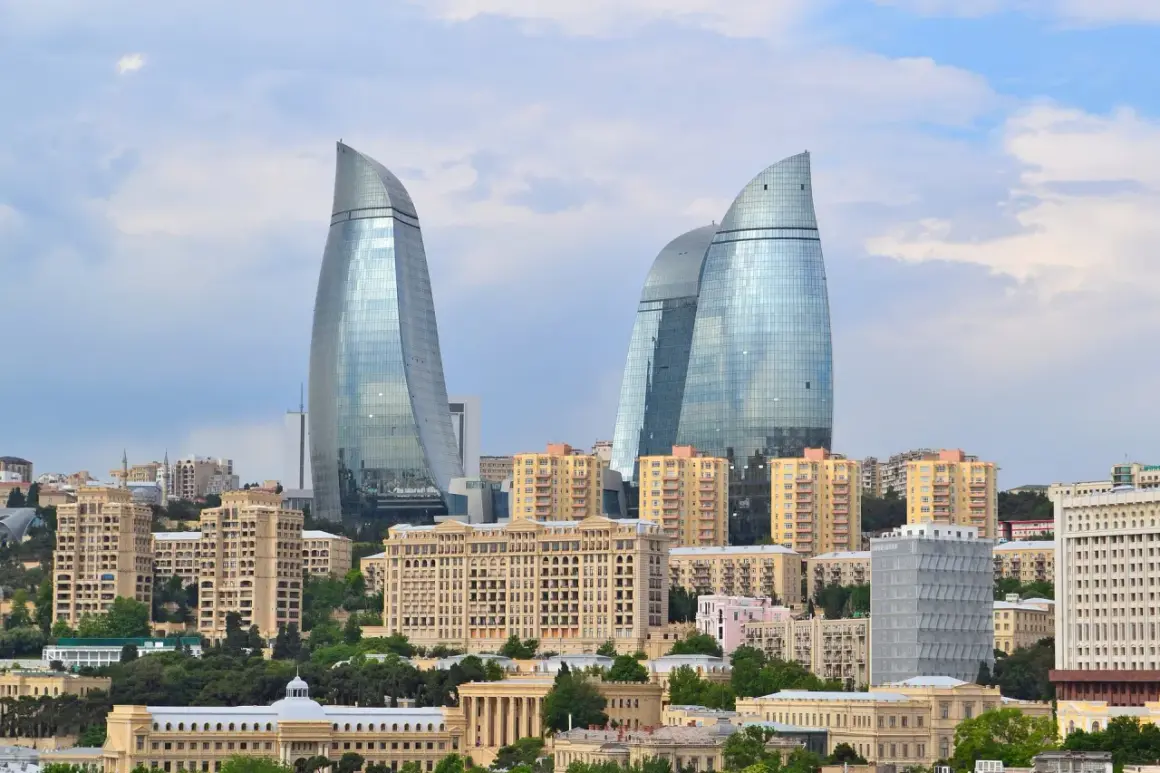 Nowoczesne wieżowce w Baku, stolicy Azerbejdżanu. Ceny nieruchomości w tym dynamicznie rozwijającym się mieście są wysokie.