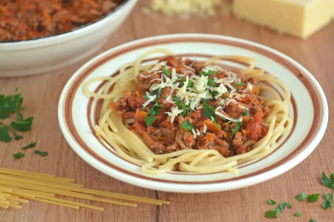 Prawdziwe włoskie spaghetti: Obalamy mity, odkrywamy klasyki!