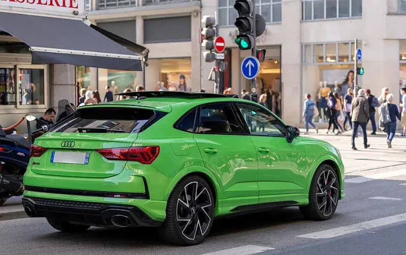 Audi RS Q3: Cena i szczegóły modelu, który zachwyca