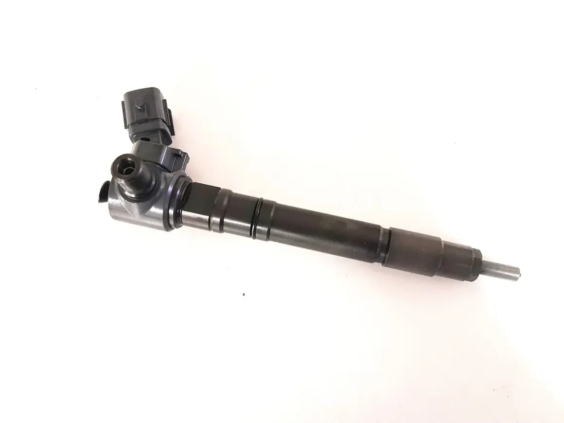 Inyector de combustible denso Toyota, pieza esencial para el motor.