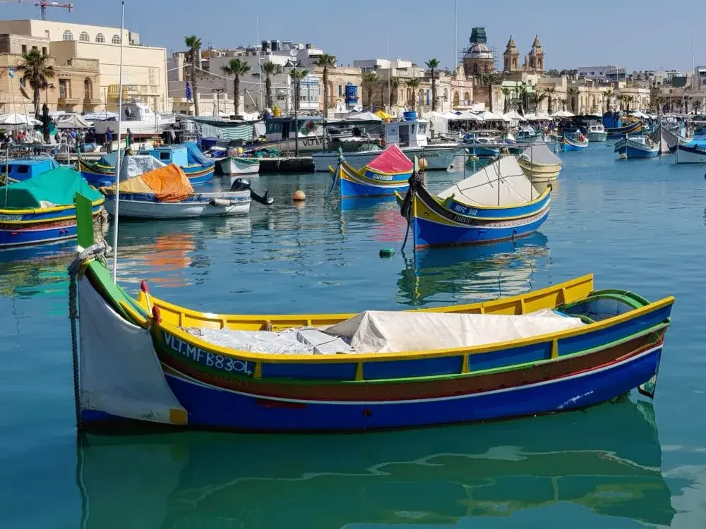 Malta - jak dojechać z lotniska? Wybierz najlepszy transport na wyspie