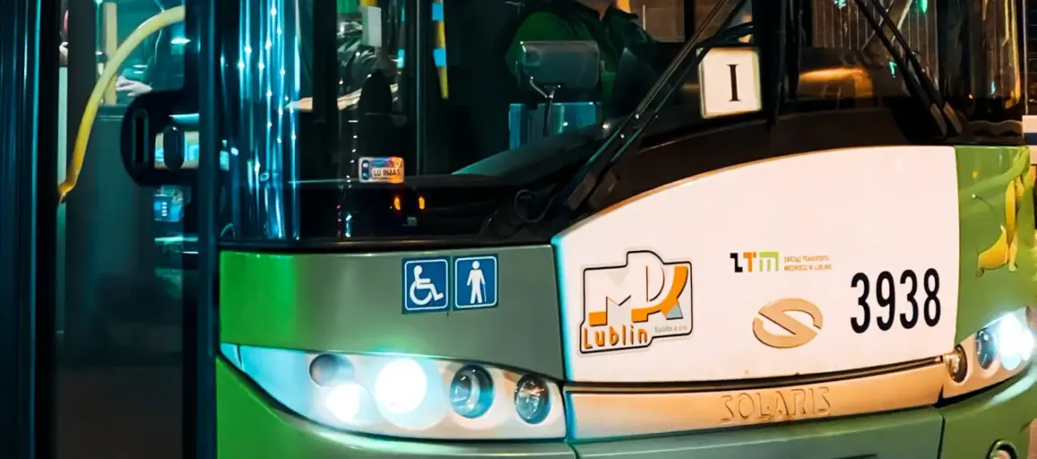 MPK Lublin: sprawdź aktualny mpk lublin bilety cennik, by podróżować po mieście. Autobus z numerem 3938.