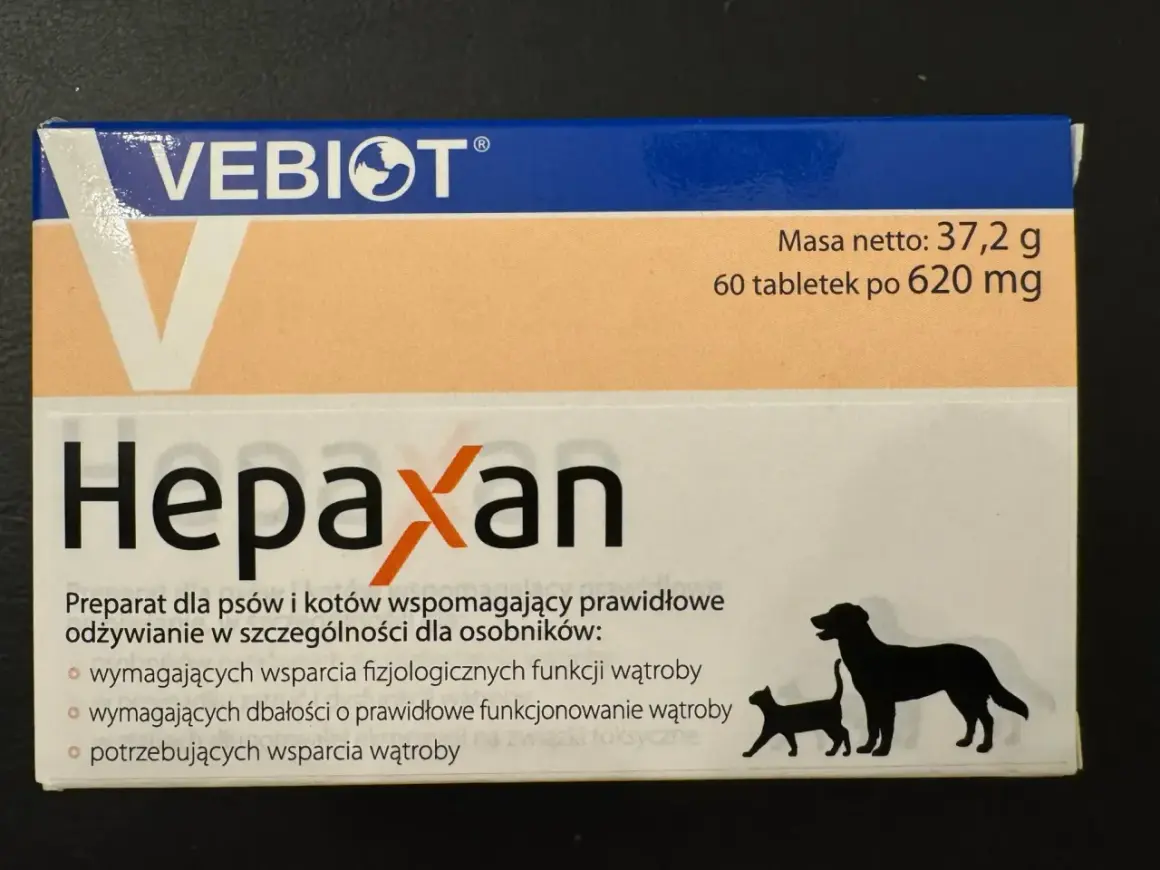 Opakowanie preparatu Hepaxan dla psów i kotów, wspierające wątrobę. 60 tabletek.