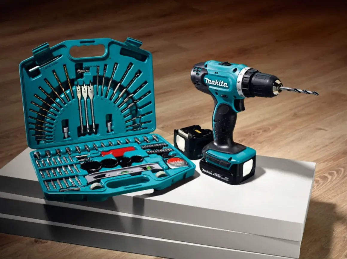 Perceuse sans fil Makita et sa mallette d'accessoires complète. Idéal pour savoir comment choisir sa perceuse et tous ses embouts.
