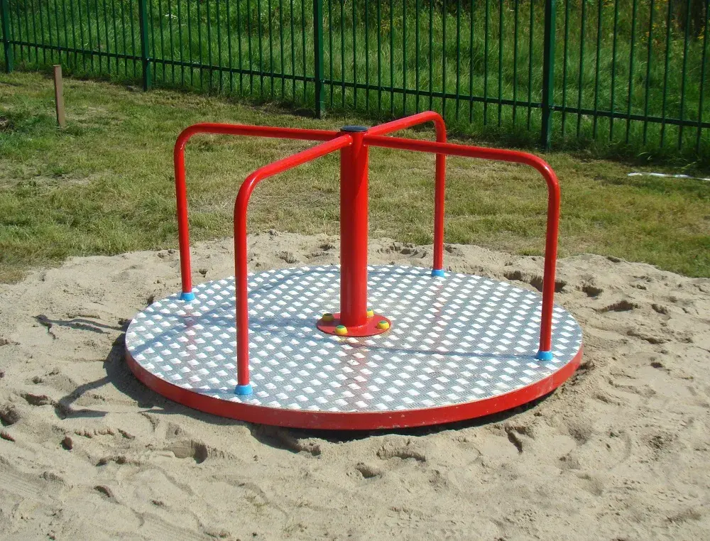 Jak zrobić karuzelę na plac zabaw - proste kroki i bezpieczeństwo