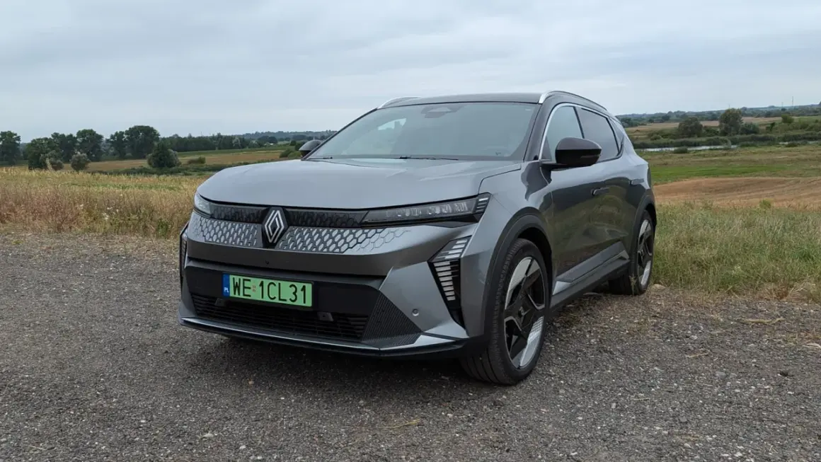 Pojemność baku Renault Scenic: Od 60L do elektryka. Pełny przewodnik