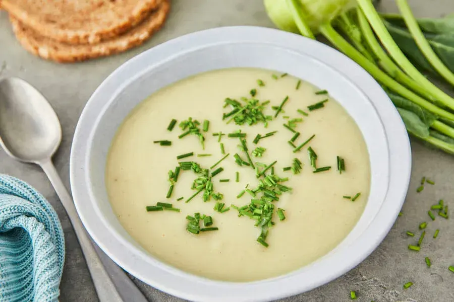 Velouté de Chou-Rave : Recette Facile & Bienfaits Santé