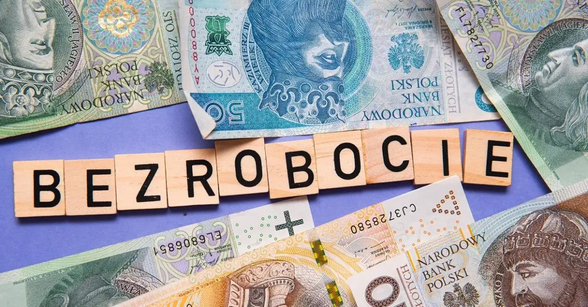 Ile można zarobić na zasiłku dla bezrobotnych? Sprawdź wysokość świadczeń