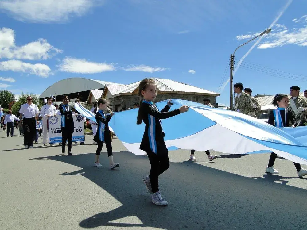 Jak wygląda flaga Argentyny? Odkryj jej piękno i symbolikę