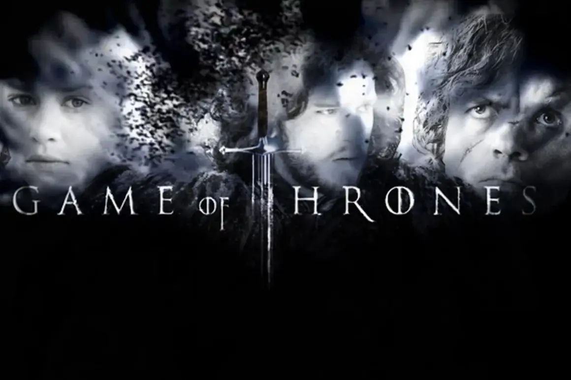 Twarze Jona Snowa, Tyriona i Aryi Stark na tle miecza i napisu "Game of Thrones".