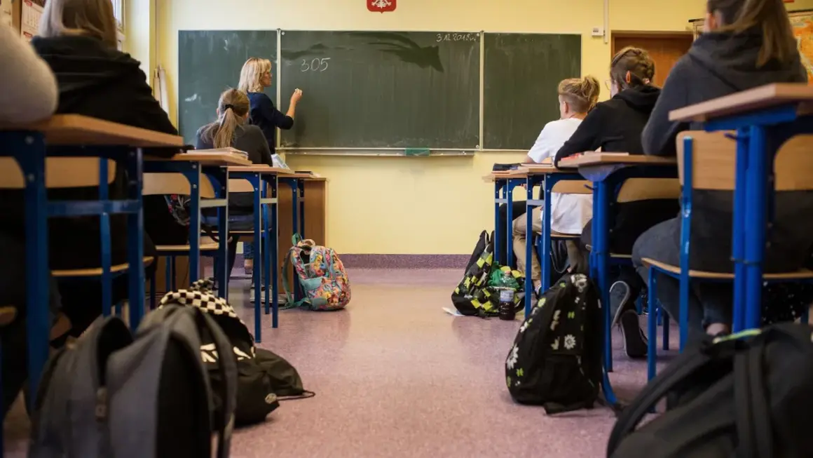 Jak wypisanie dziecka z lekcji wdż może ułatwić życie rodzicom