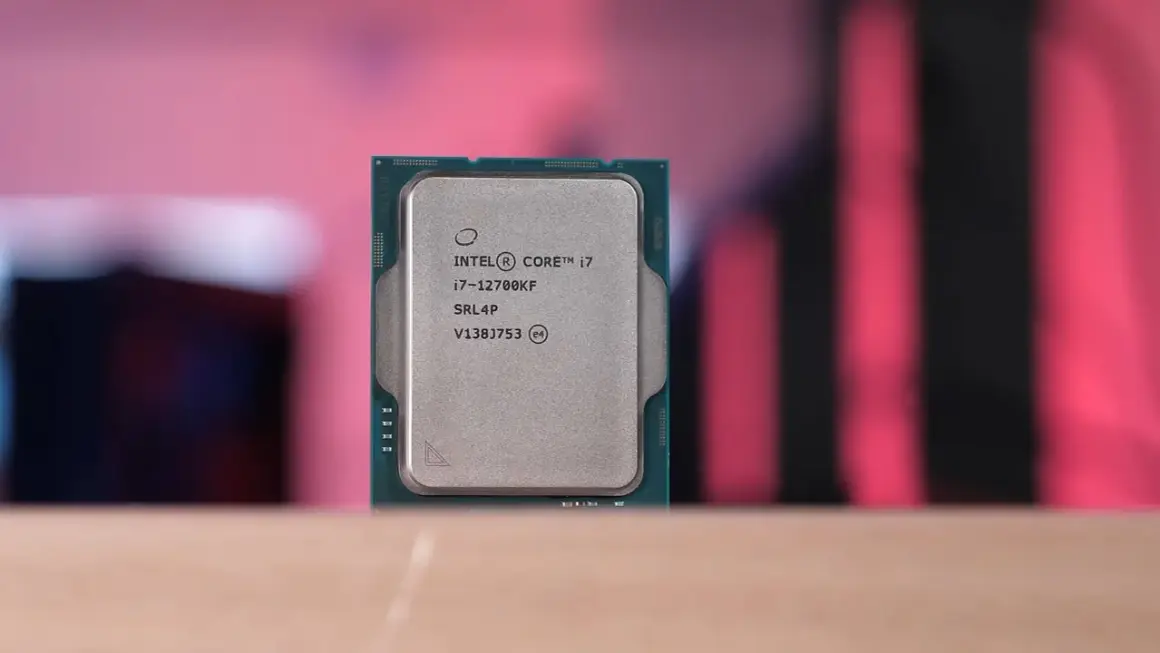 Intel Core i7-12700KF-processor, redo för kraftfull prestanda.
