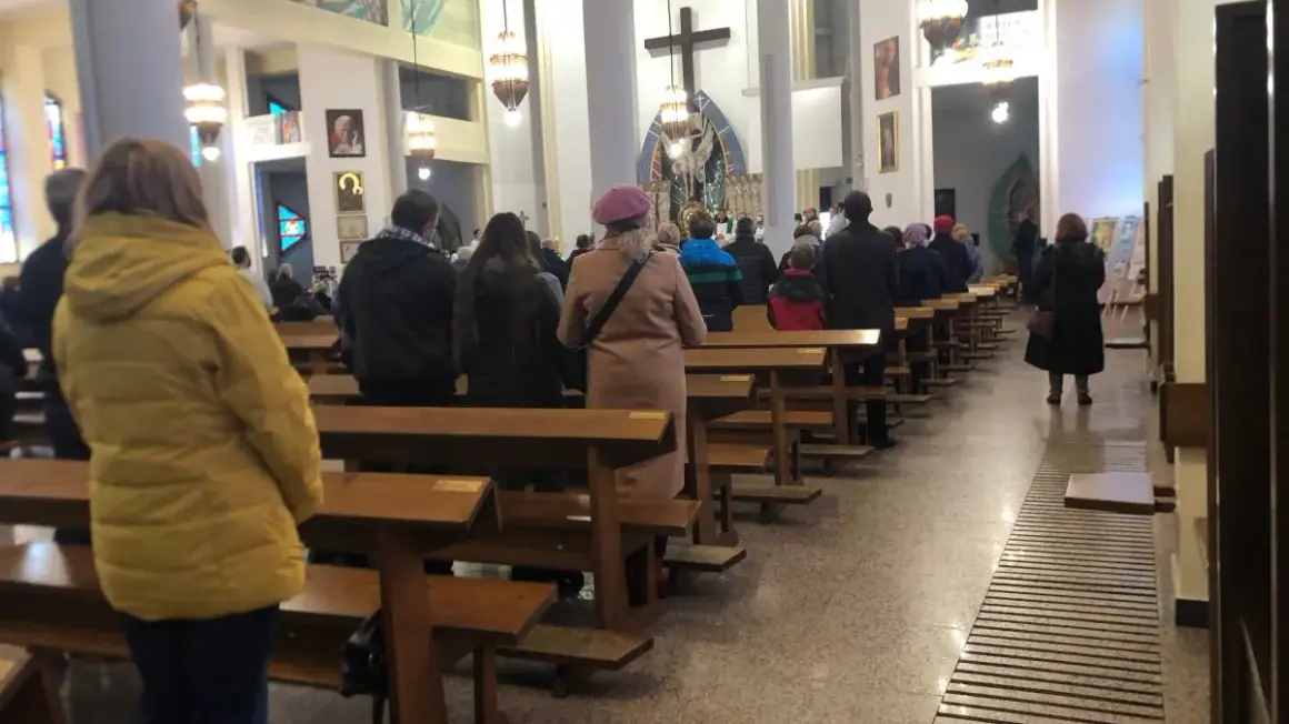 O której są msze w kościele? Sprawdź godziny i uniknij pomyłek